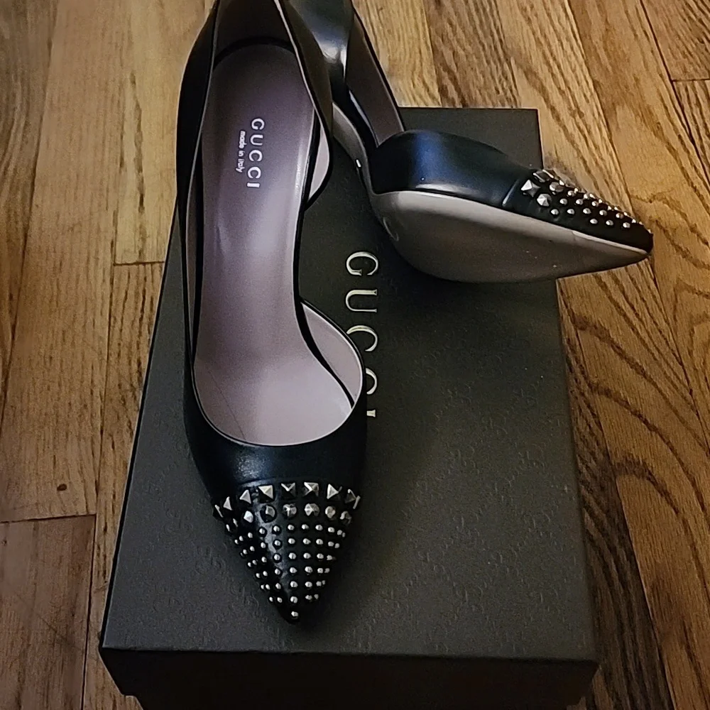 GUCCI SHOES - Picture 1 of 4